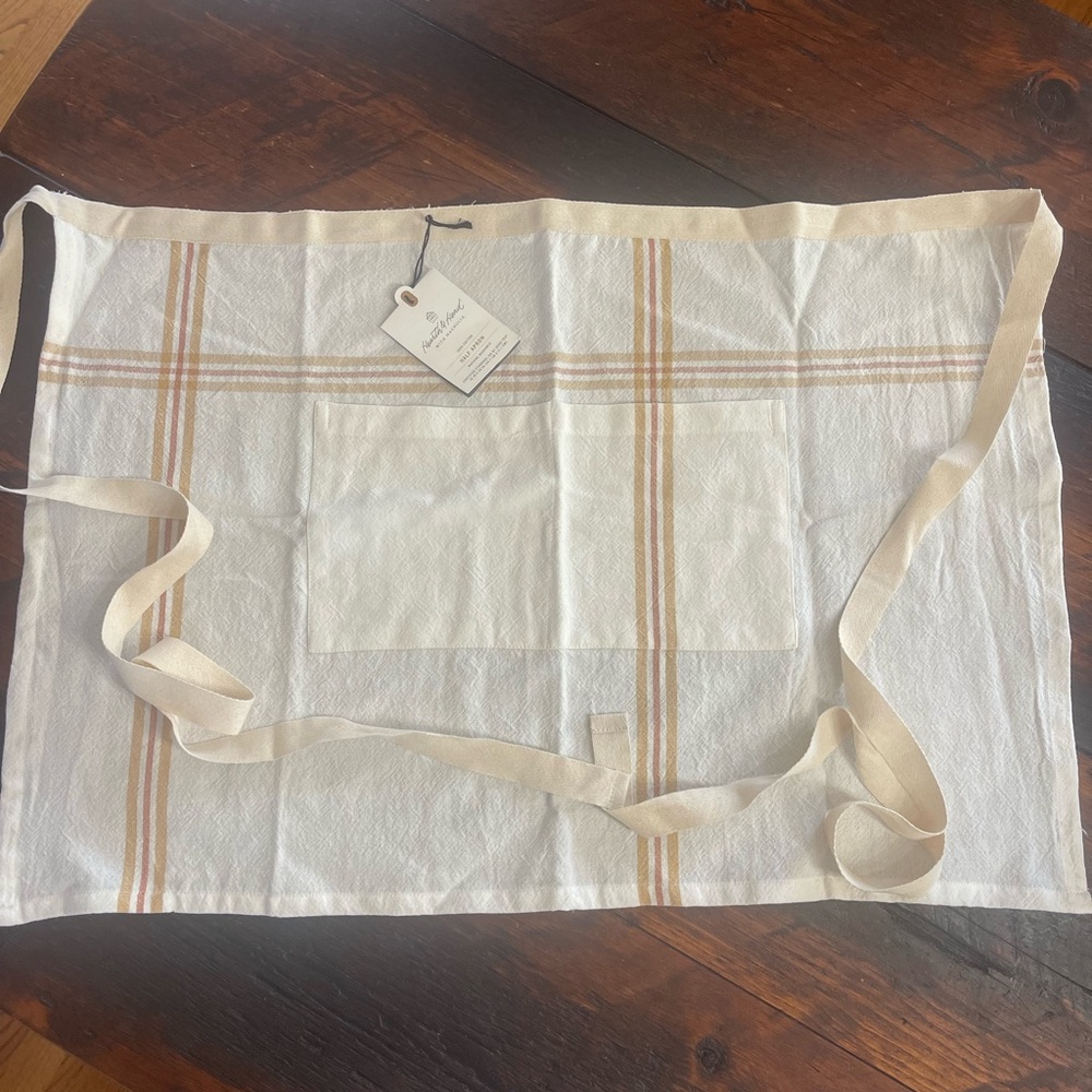 Hearth and hand new apron